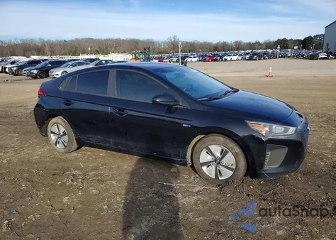 2018 Hyundai Ioniq Blue z USA, uszkodzony, nr VIN KMHC65LC1JU102816